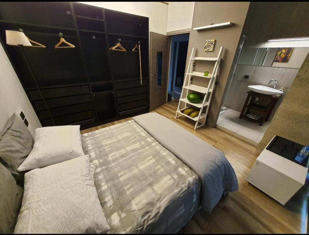 Cristallo Private Double Room & Ensuite Open Space Bathroom With Views Fontanelice Buitenkant foto